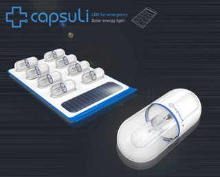 Illustration for article titled Capsuli Emergency Solar-Charged LED Lights in a Pass-Around Pack